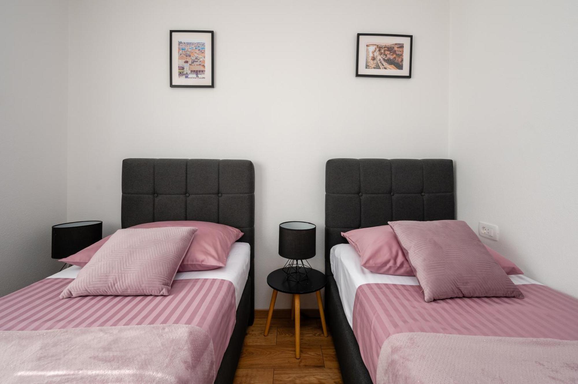 Apartment Ivi Трогир Экстерьер фото