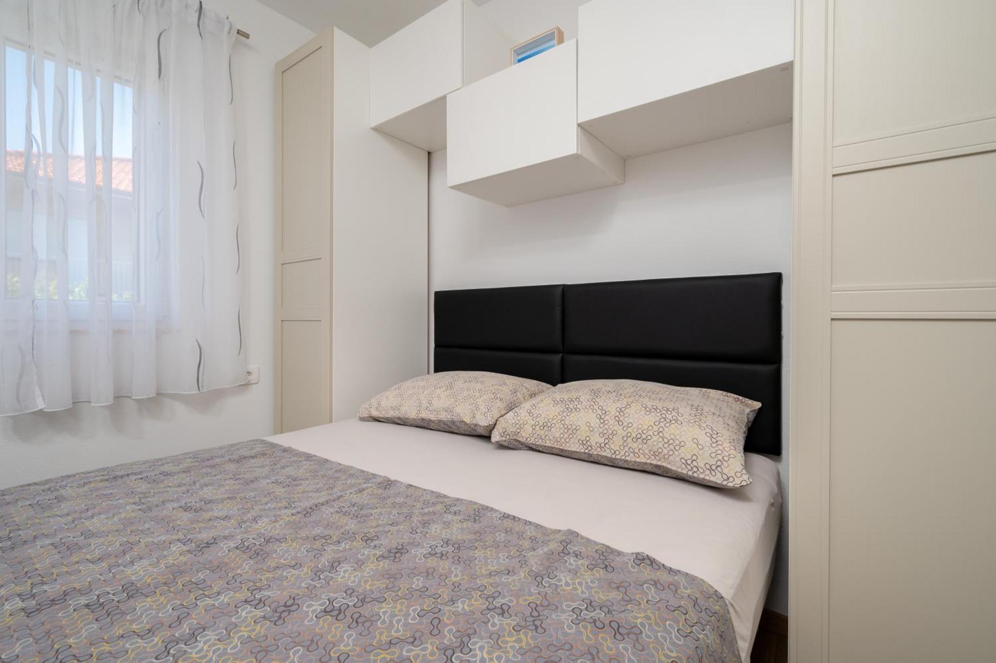 Apartment Ivi Трогир Экстерьер фото
